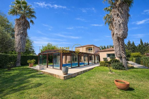 Luxury home in Saint-Estève, Pyrénées-Orientales