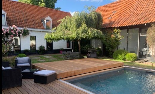 منزل ﻓﻲ Bondues, North