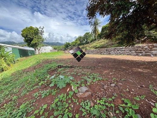 Участок, Faa'a, Îles du Vent