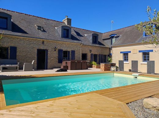 豪宅  Plomeur, Finistère