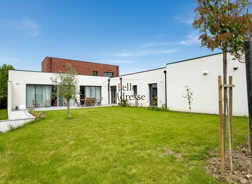 Luxury home in Marcq-en-Barœul, North