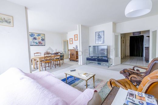 套间/公寓  Courbevoie, Hauts-de-Seine