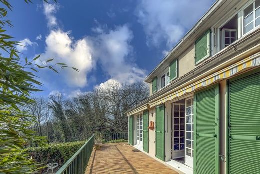 Casa de lujo en Le Mesnil-le-Roi, Yvelines