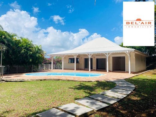 Luxury home in Le François, Martinique