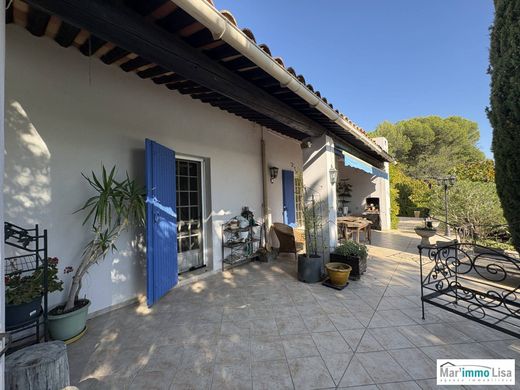 Mérindol, Vaucluseの高級住宅