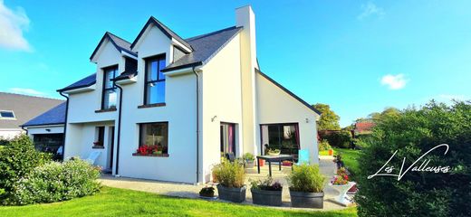 Luxury home in Hautot-sur-Mer, Seine-Maritime