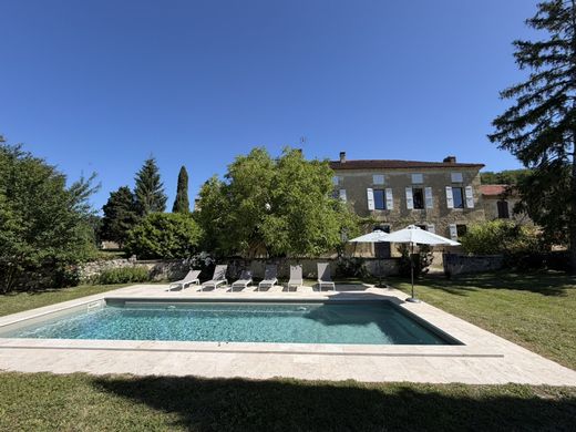 Luxury home in Vic-Fezensac, Gers