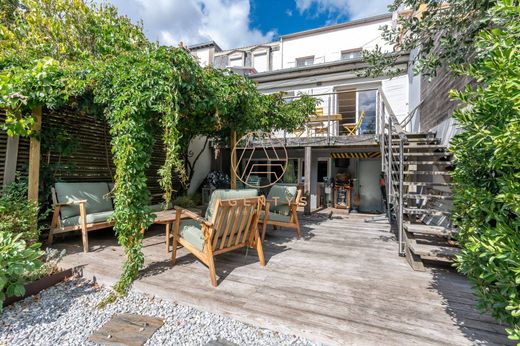 Le Perreux-sur-Marne, Val-de-Marneの高級住宅