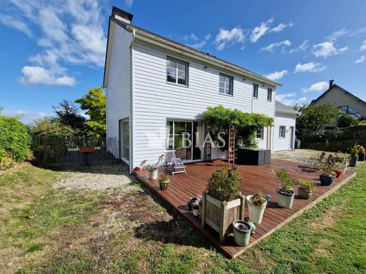 Casa di lusso a La Rivière-Saint-Sauveur, Calvados