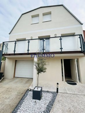 Casa de luxo - Chennevières-sur-Marne, Val-de-Marne