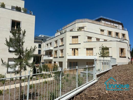 Apartament w Viroflay, Yvelines