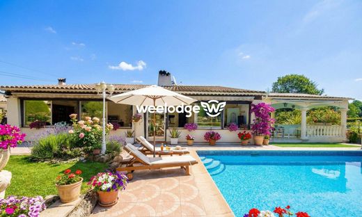 Luxury home in Montauroux, Var