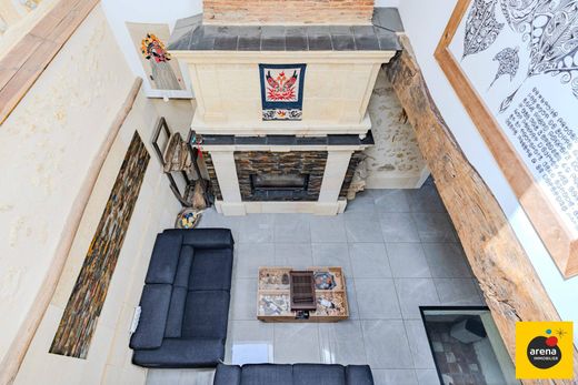 Luxus-Haus in Saint-Caprais-de-Bordeaux, Gironde
