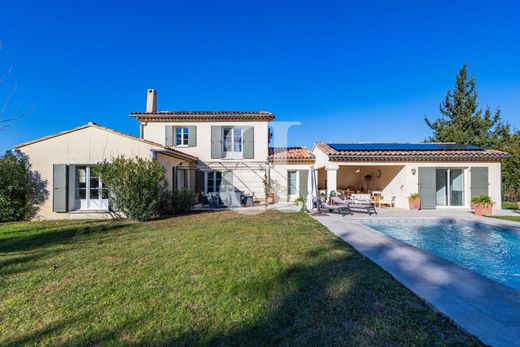 Luxury home in Saumane-de-Vaucluse, Vaucluse