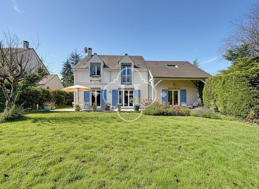 Luxury home in Morainvilliers, Yvelines