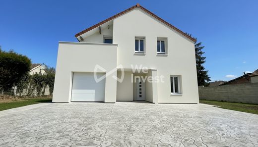 Luxury home in Coulommiers, Seine-et-Marne