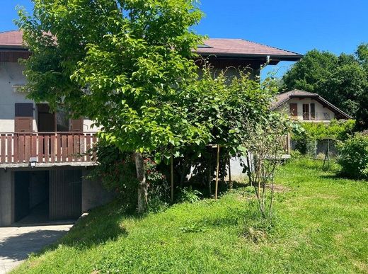 Apartment in Annemasse, Haute-Savoie