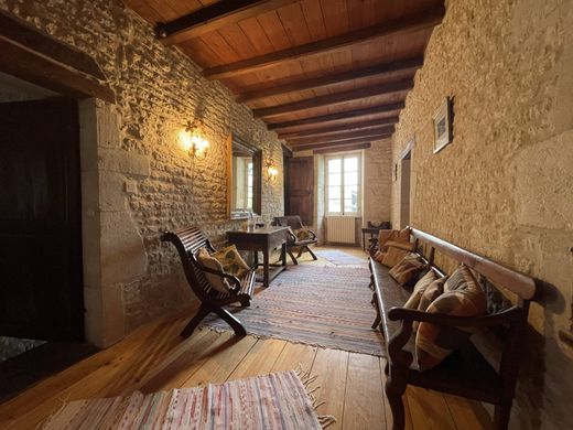 Maison de luxe à Cognac, Charente