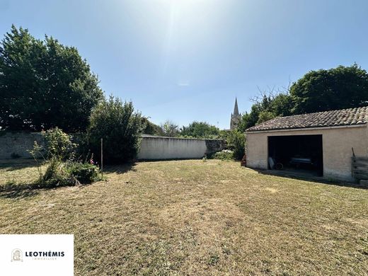 Casa di lusso a Marennes, Charente-Maritime
