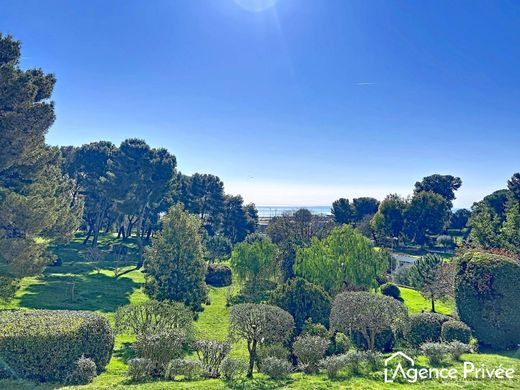 Appartamento a Cagnes-sur-Mer, Alpi Marittime