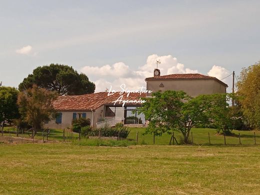 Maison de luxe à Saint-Sardos, Lot-et-Garonne