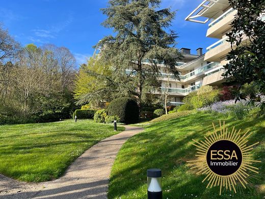 Viroflay, Yvelinesのアパートメント