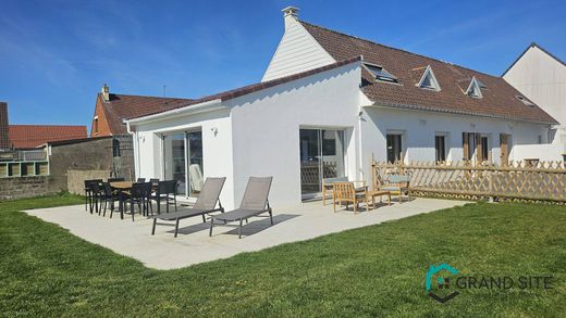 Luxury home in Ambleteuse, Pas-de-Calais