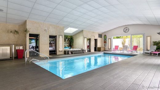 Luxury home in Poitiers, Vienne