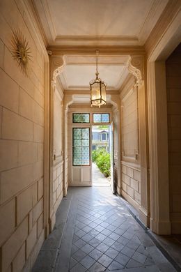 Luxury home in Tours, Indre and Loire