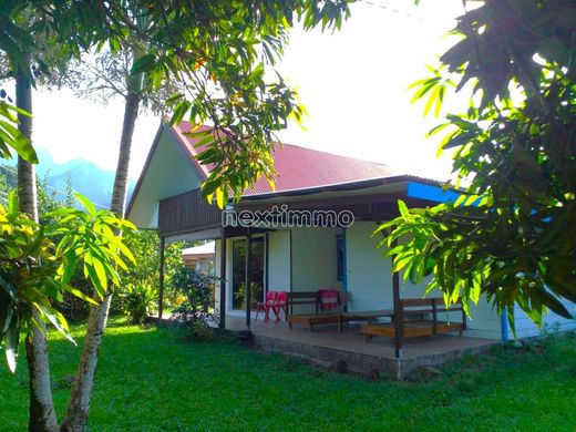 Teahupoo, Taiarapu-Ouestの高級住宅