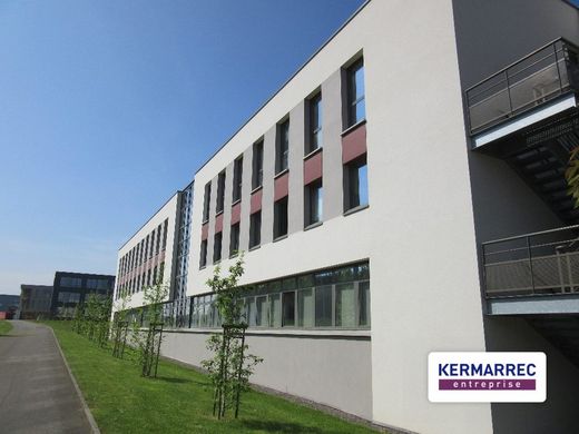 Bureau à Saint-Grégoire, Ille-et-Vilaine