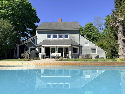 Luxury home in Olivet, Loiret