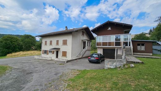 Maison de luxe à Habère-Poche, Haute-Savoie