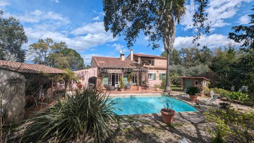 Casa de lujo en Les Mayons, Var