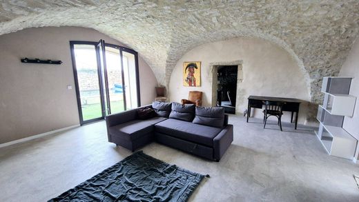 Schloss / Burg in Sommières, Gard