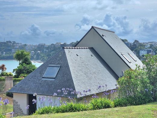 Luxury home in Perros-Guirec, Côtes-d'Armor