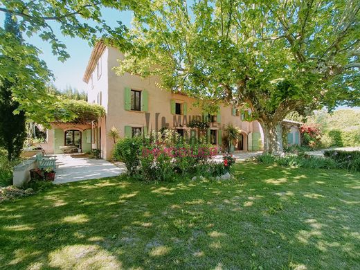Maison de luxe à Althen-des-Paluds, Vaucluse