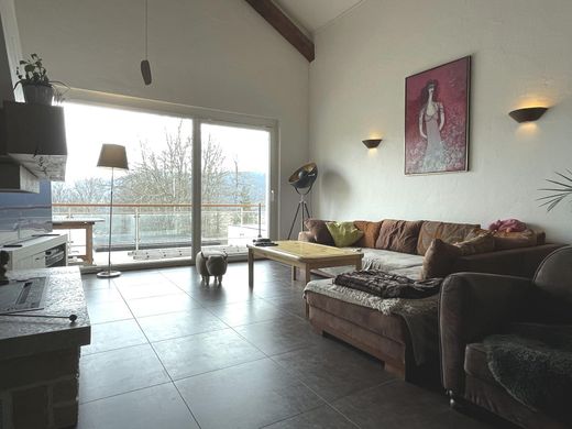 Luxus-Haus in Villers-le-Lac, Doubs