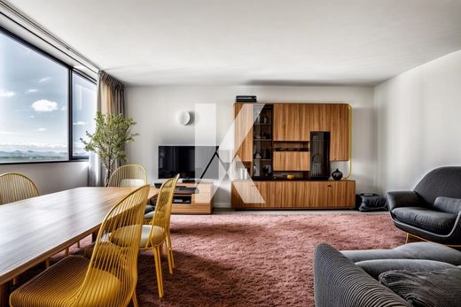 아파트 / Salpêtrière, Butte-aux-Cailles, Croulebarbe, Paris