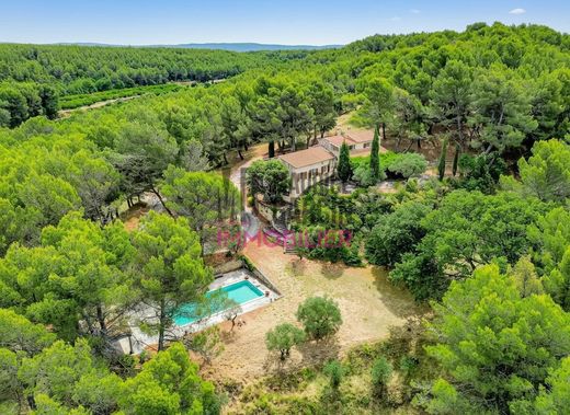 Luxury home in Carpentras, Vaucluse