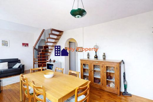 Luxus-Haus in Houilles, Yvelines