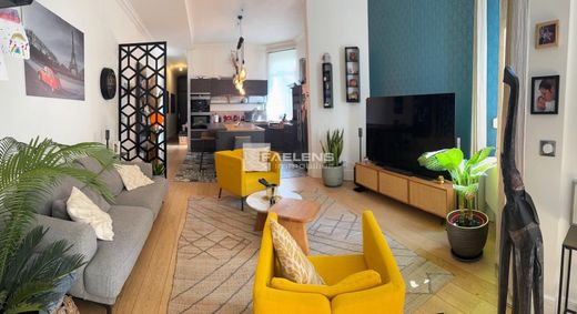 Luxus-Haus in Lille, Nord