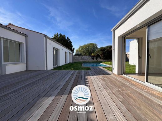 호화 저택 / Puilboreau, Charente-Maritime