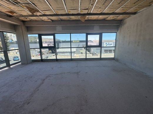 مكتب ﻓﻲ Manosque, Alpes-de-Haute-Provence