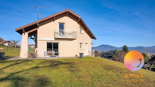 Luxury home in Etaux, Haute-Savoie