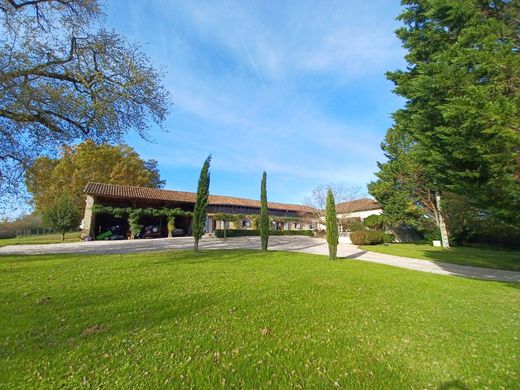 Casa de luxo - Simorre, Gers