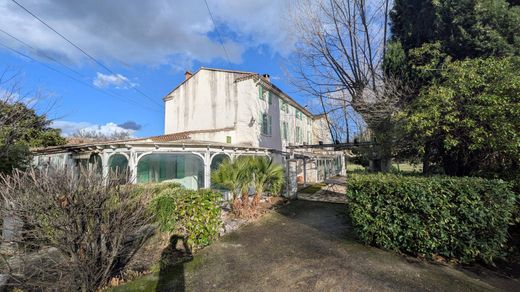 Luxury home in Le Luc, Var