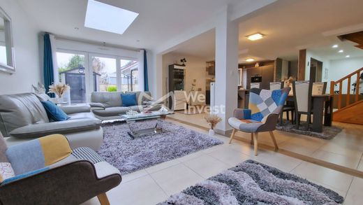 Элитный дом, Montévrain, Seine-et-Marne