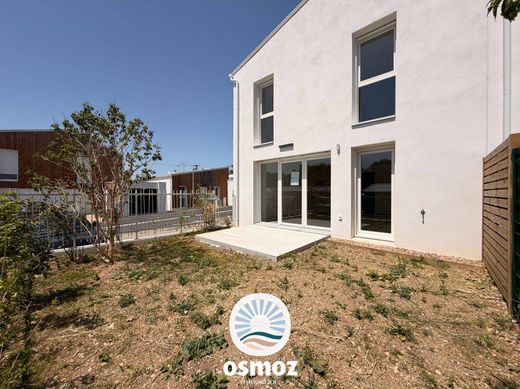Casa de luxo - Périgny, Charente-Maritime