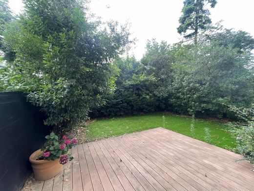 Appartamento a La Muette, Auteuil, Porte Dauphine, Parigi